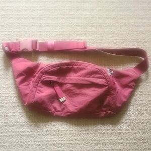 Lululemon sling bag, dusty rose